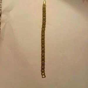 Tennis bracket gold tone and green